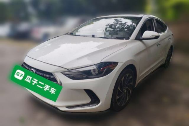 Hyundai Elantra (6th Generation / Lingdong) 2020 1.5L CVT Smart & Stylish – Elite Version d’occasion