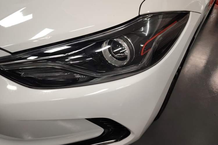 Used Hyundai Elantra (6th Generation / Lingdong) 2020 1.4T Dual-Clutch Xuan Dong · Dynamic Version Left Front Headlight