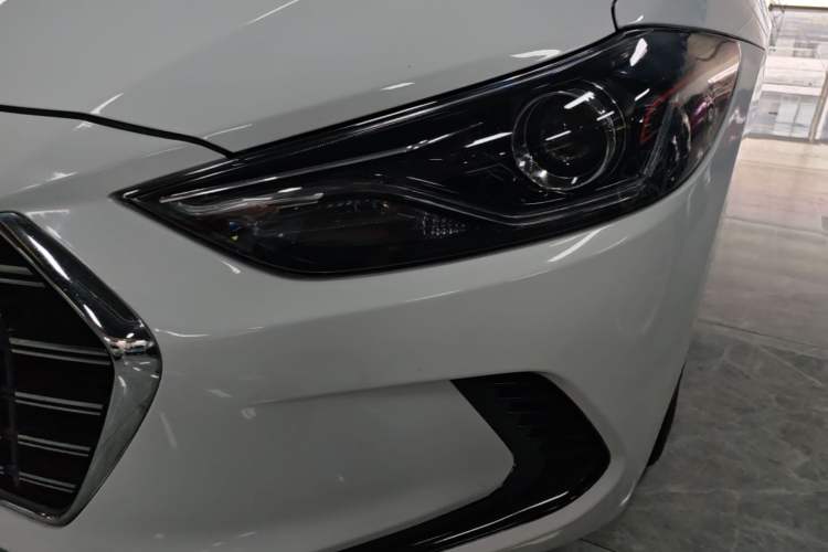 Used Hyundai Elantra (6th Generation / Lingdong) 2020 1.5L CVT Smart & Stylish – Elite Version Left Front Headlight
