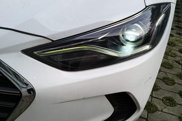 Used Hyundai Elantra (6th Generation / Lingdong) 2020 1.4T Dual-Clutch Xuan Dong · Dynamic Version Left Front Headlight