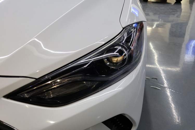 Used Hyundai Elantra (6th Generation / Lingdong) 2020 1.5L CVT Smart & Stylish – Elite Version Left Front Headlight