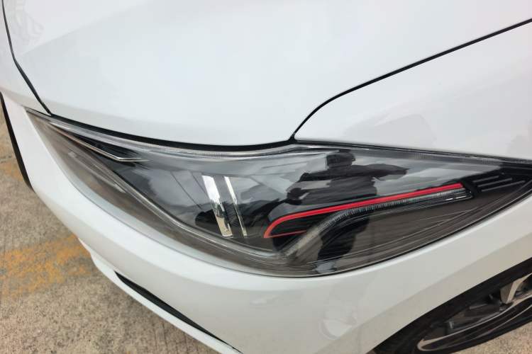 Used Hyundai Elantra (6th Generation / Lingdong) 2020 1.4T Dual-Clutch Xuan Dong · Dynamic Version Left Front Headlight