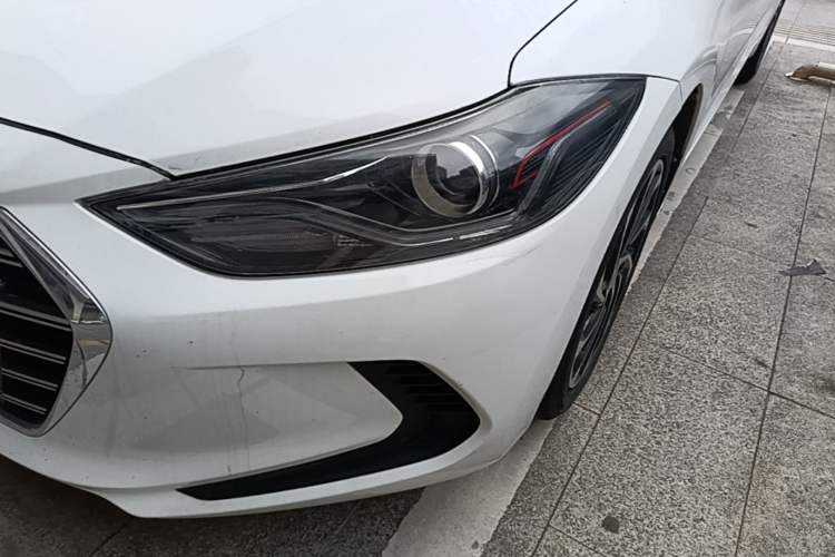 Used Hyundai Elantra (6th Generation / Lingdong) 2020 1.5L CVT Smart & Stylish – Elite Version Left Front Headlight