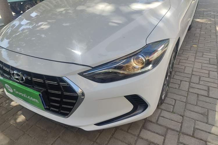 Used Hyundai Elantra (6th Generation / Lingdong) 2020 1.5L CVT Smart & Stylish – Elite Version Left Front Headlight