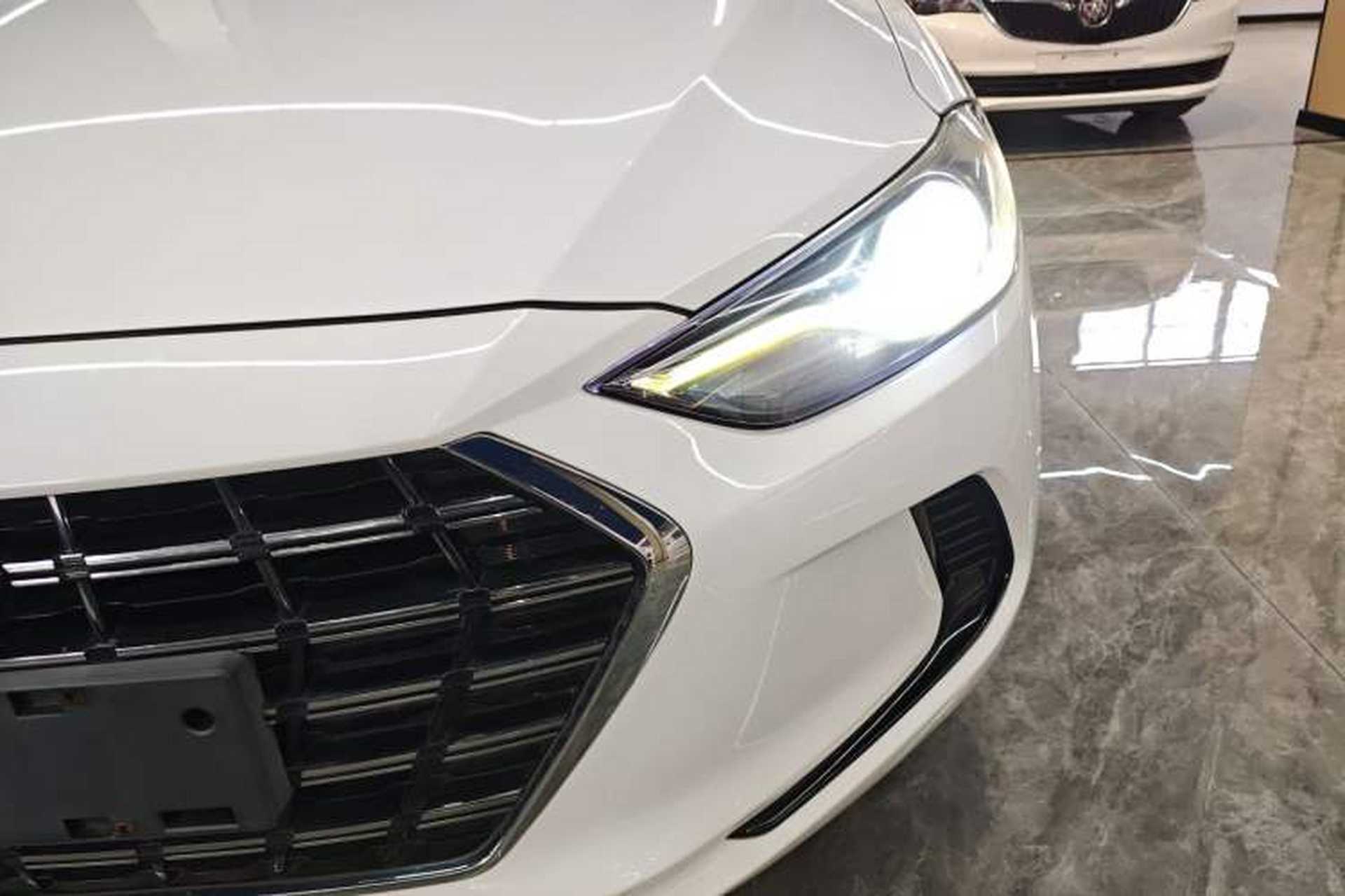 Used Hyundai Elantra (6th Generation / Lingdong) 2020 1.5L CVT Smart & Stylish – Elite Version Left Front Headlight