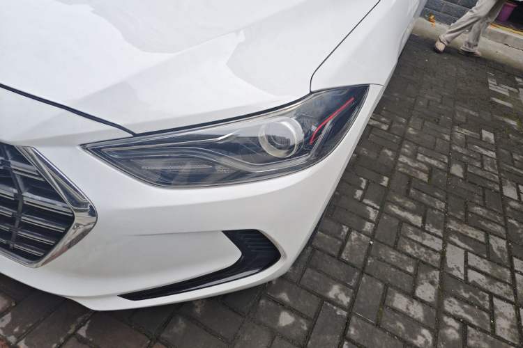 Used Hyundai Elantra (6th Generation / Lingdong) 2020 1.5L CVT Smart & Stylish – Elite Version Left Front Headlight
