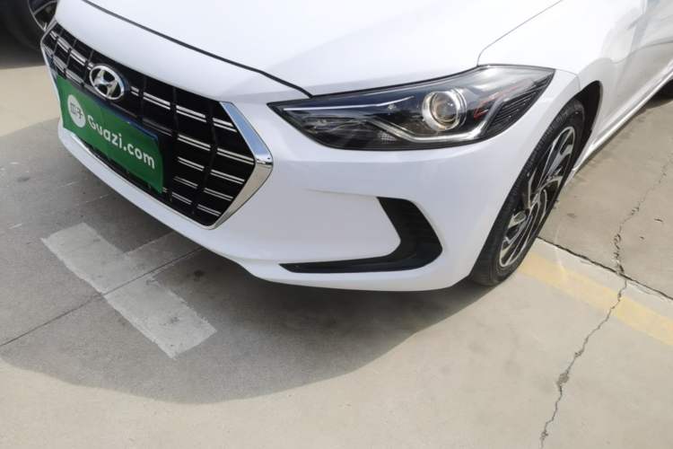 Used Hyundai Elantra (6th Generation / Lingdong) 2020 1.5L CVT Smart & Stylish – Elite Version Left Front Headlight