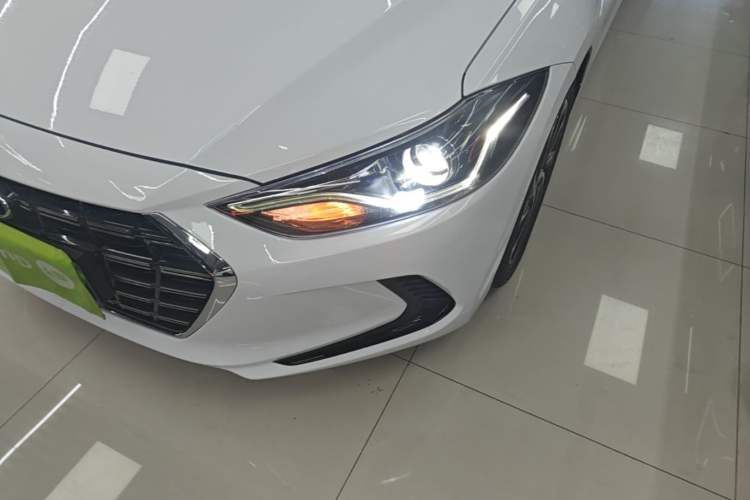 Used Hyundai Elantra (6th Generation / Lingdong) 2020 1.4T Dual-Clutch Xuan Dong · Dynamic Version Left Front Headlight
