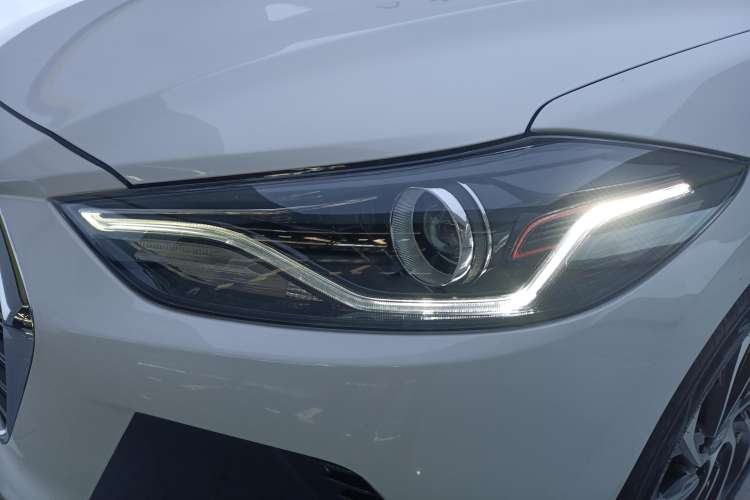 Used Hyundai Elantra (6th Generation / Lingdong) 2020 1.4T Dual-Clutch Xuan Dong · Dynamic Version Left Front Headlight