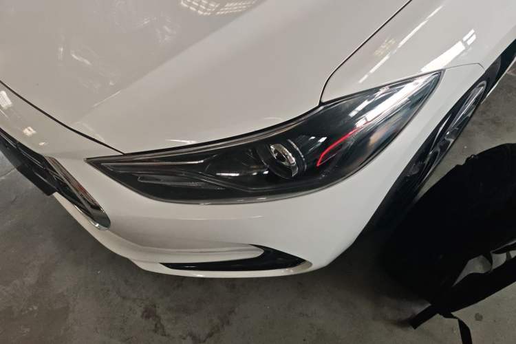 Used Hyundai Elantra (6th Generation / Lingdong) 2020 1.5L CVT Smart & Stylish – Elite Version Left Front Headlight
