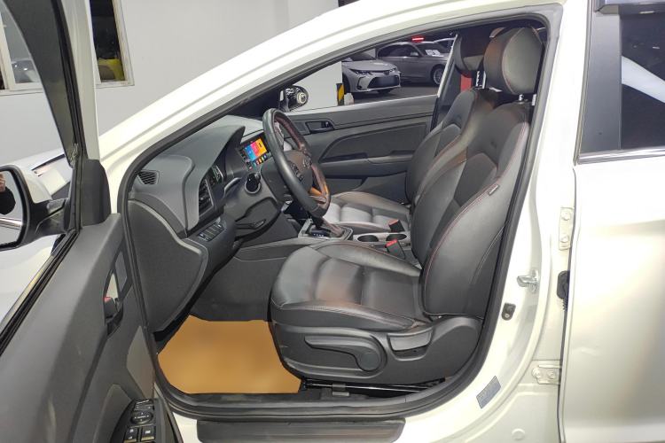 Used Hyundai Elantra (6th Generation / Lingdong) 2020 1.4T Dual-Clutch Xuan Dong · Dynamic Version Left Front Seat
