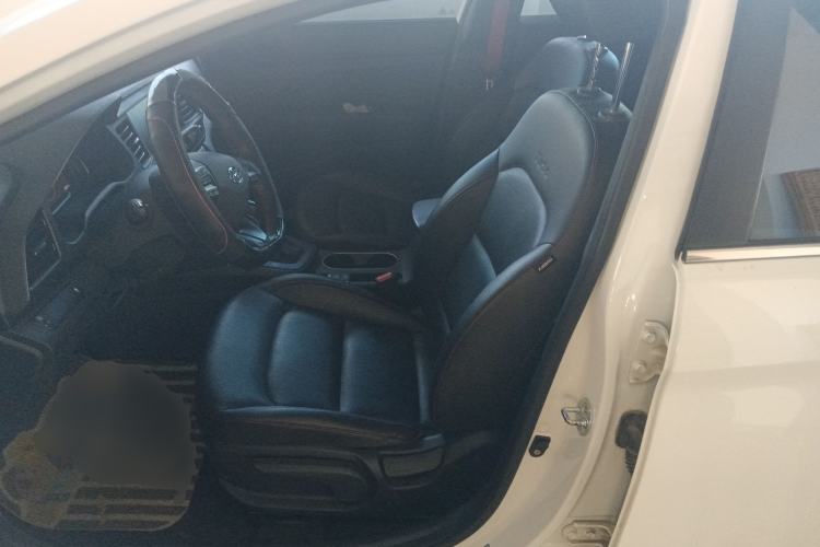 Used Hyundai Elantra (6th Generation / Lingdong) 2020 1.4T Dual-Clutch Xuan Dong · Dynamic Version Left Front Seat