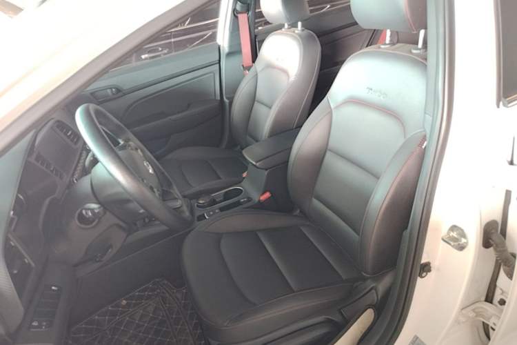 Used Hyundai Elantra (6th Generation / Lingdong) 2020 1.4T Dual-Clutch Xuan Dong · Dynamic Version Left Front Seat