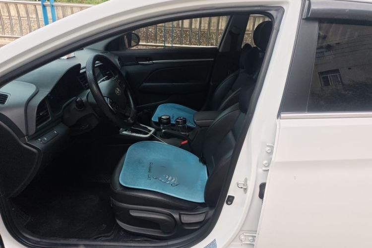 Used Hyundai Elantra (6th Generation / Lingdong) 2020 1.5L CVT Smart & Stylish – Elite Version Left Front Seat