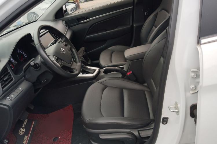 Used Hyundai Elantra (6th Generation / Lingdong) 2020 1.5L CVT Smart & Stylish – Elite Version Left Front Seat