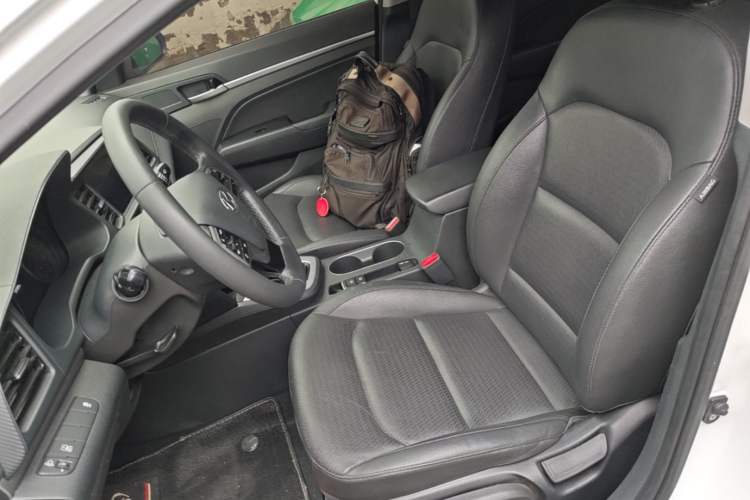 Used Hyundai Elantra (6th Generation / Lingdong) 2020 1.5L CVT Smart & Stylish – Elite Version Left Front Seat