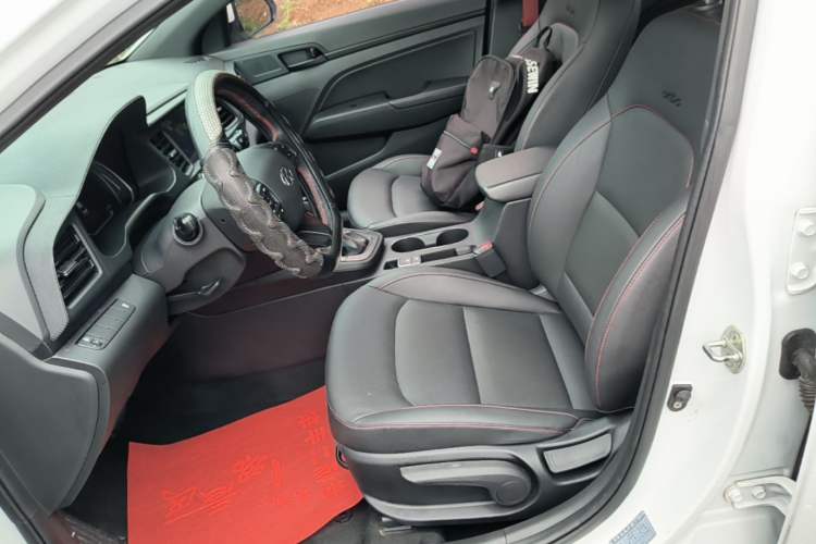 Used Hyundai Elantra (6th Generation / Lingdong) 2020 1.4T Dual-Clutch Xuan Dong · Dynamic Version Left Front Seat