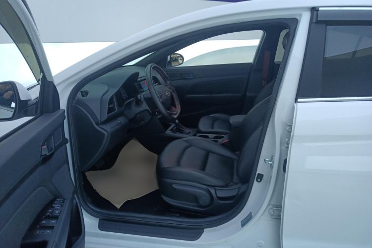 Used Hyundai Elantra (6th Generation / Lingdong) 2020 1.4T Dual-Clutch Xuan Dong · Dynamic Version Left Front Seat