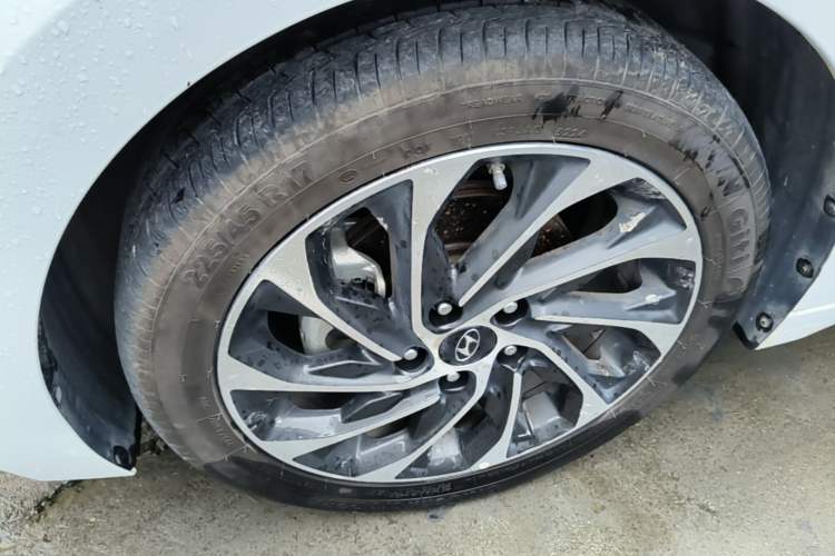 Used Hyundai Elantra (6th Generation / Lingdong) 2020 1.4T Dual-Clutch Xuan Dong · Dynamic Version Left Front Wheel Hub