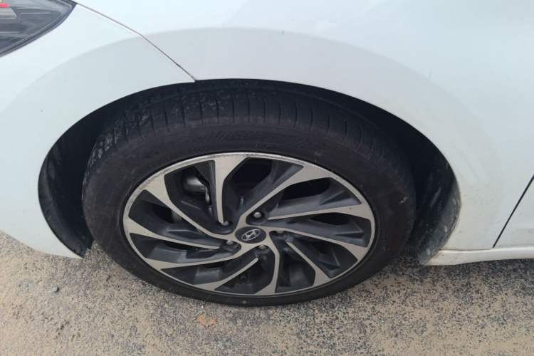 Used Hyundai Elantra (6th Generation / Lingdong) 2020 1.4T Dual-Clutch Xuan Dong · Dynamic Version Left Front Wheel Hub