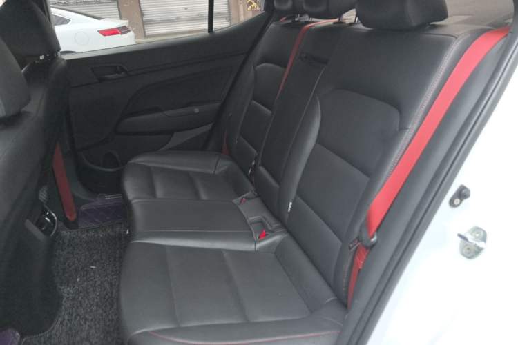 Used Hyundai Elantra (6th Generation / Lingdong) 2020 1.4T Dual-Clutch Xuan Dong · Dynamic Version Left Rear Seat