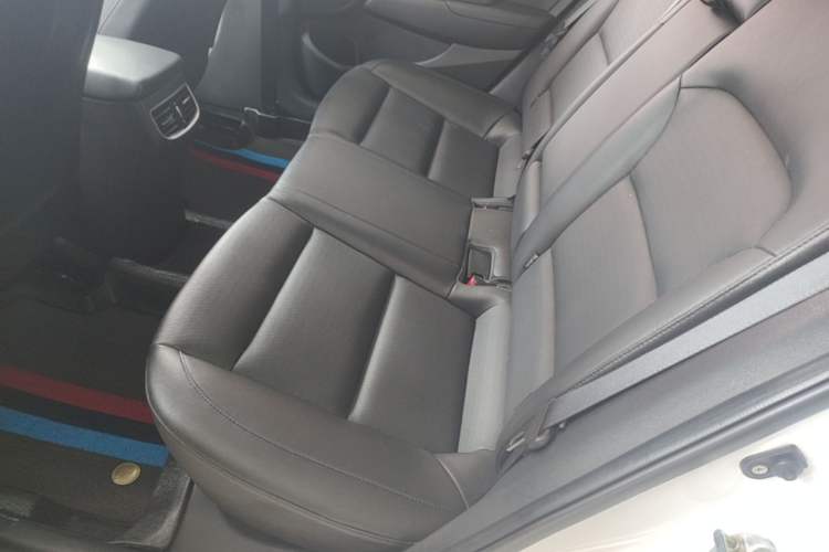 Used Hyundai Elantra (6th Generation / Lingdong) 2020 1.5L CVT Smart & Stylish – Elite Version Left Rear Seat