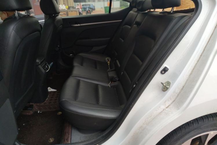 Used Hyundai Elantra (6th Generation / Lingdong) 2020 1.5L CVT Smart & Stylish – Elite Version Left Rear Seat