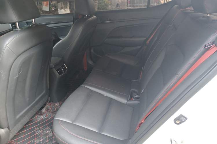 Used Hyundai Elantra (6th Generation / Lingdong) 2020 1.4T Dual-Clutch Xuan Dong · Dynamic Version Left Rear Seat