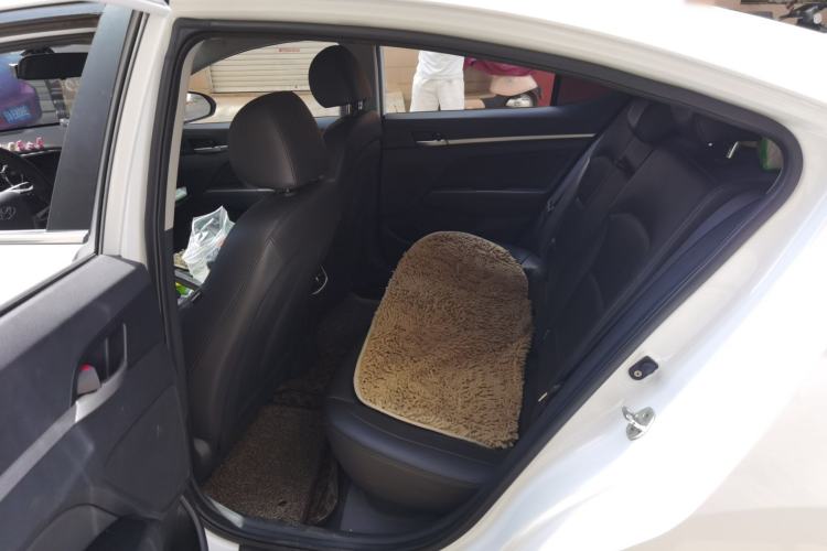 Used Hyundai Elantra (6th Generation / Lingdong) 2020 1.5L CVT Smart & Stylish – Elite Version Left Rear Seat