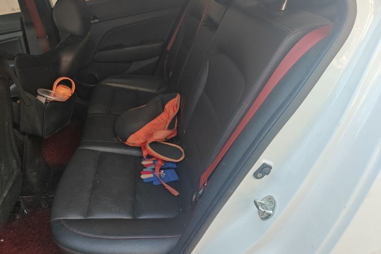 Used Hyundai Elantra (6th Generation / Lingdong) 2020 1.4T Dual-Clutch Xuan Dong · Dynamic Version Left Rear Seat