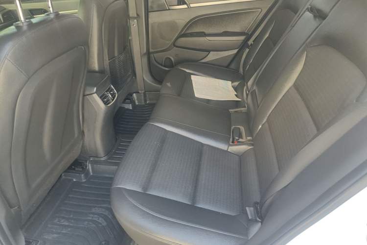 Used Hyundai Elantra (6th Generation / Lingdong) 2020 1.5L CVT Smart & Stylish – Elite Version Left Rear Seat