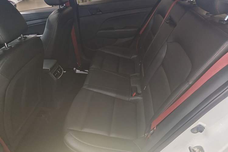 Used Hyundai Elantra (6th Generation / Lingdong) 2020 1.4T Dual-Clutch Xuan Dong · Dynamic Version Left Rear Seat
