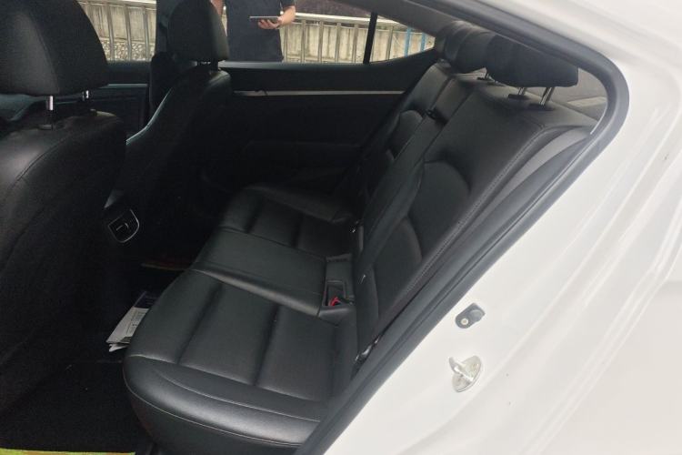 Used Hyundai Elantra (6th Generation / Lingdong) 2020 1.5L CVT Smart & Stylish – Elite Version Left Rear Seat