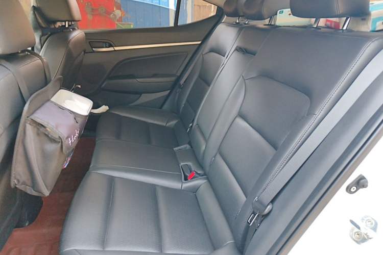 Used Hyundai Elantra (6th Generation / Lingdong) 2020 1.5L CVT Smart & Stylish – Elite Version Left Rear Seat