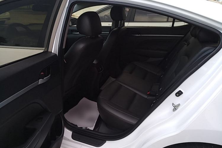 Used Hyundai Elantra (6th Generation / Lingdong) 2020 1.5L CVT Smart & Stylish – Elite Version Left Rear Seat