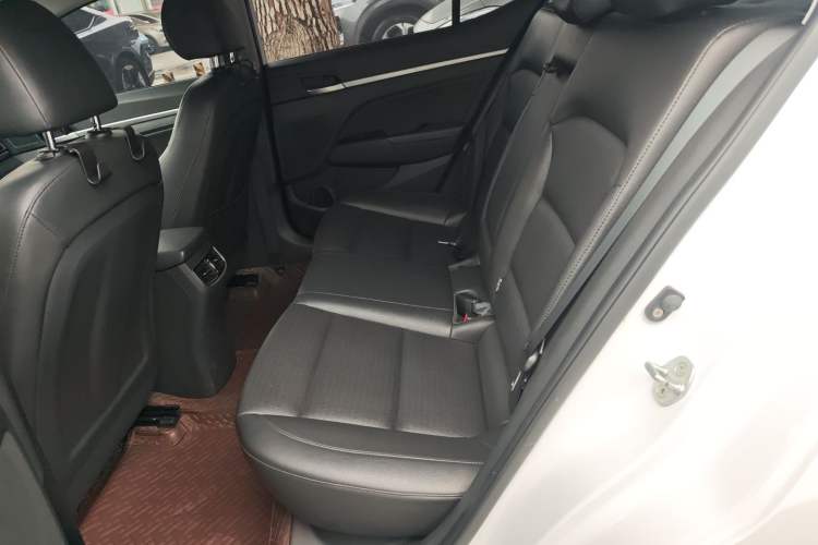 Used Hyundai Elantra (6th Generation / Lingdong) 2020 1.5L CVT Smart & Stylish – Elite Version Left Rear Seat