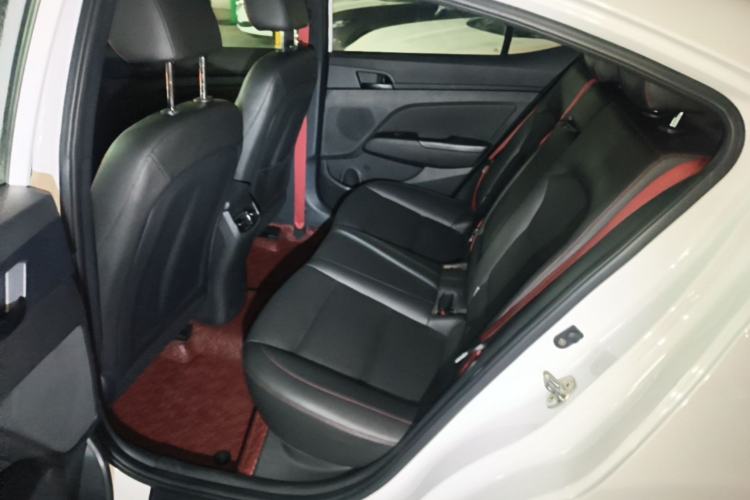 Used Hyundai Elantra (6th Generation / Lingdong) 2020 1.4T Dual-Clutch Xuan Dong · Dynamic Version Left Rear Seat