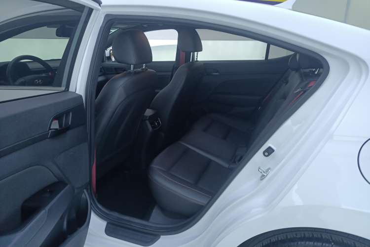 Used Hyundai Elantra (6th Generation / Lingdong) 2020 1.4T Dual-Clutch Xuan Dong · Dynamic Version Left Rear Seat