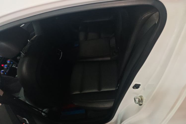 Used Hyundai Elantra (6th Generation / Lingdong) 2020 1.5L CVT Smart & Stylish – Elite Version Left Rear Seat