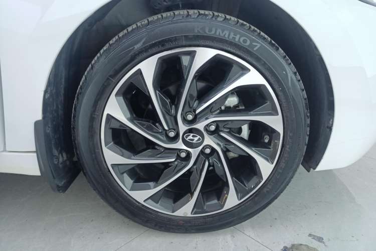 Used Hyundai Elantra (6th Generation / Lingdong) 2020 1.4T Dual-Clutch Xuan Dong · Dynamic Version Left Rear Wheel Hub