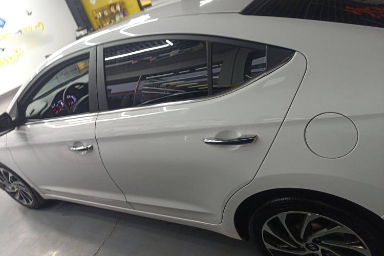 Used Hyundai Elantra (6th Generation / Lingdong) 2020 1.5L CVT Smart & Stylish – Elite Version Left Side