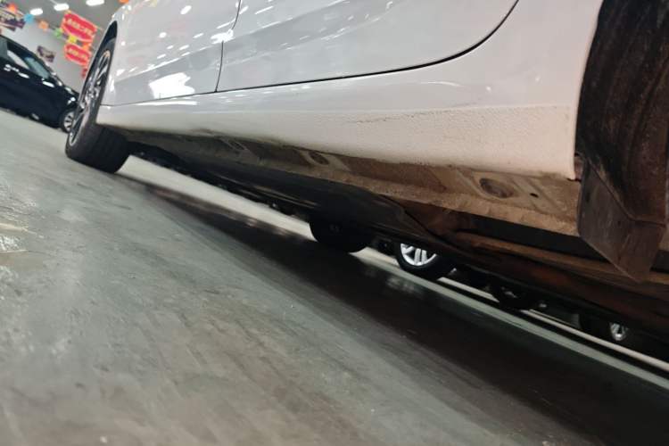 Used Hyundai Elantra (6th Generation / Lingdong) 2020 1.5L CVT Smart & Stylish – Elite Version Left Side Sill