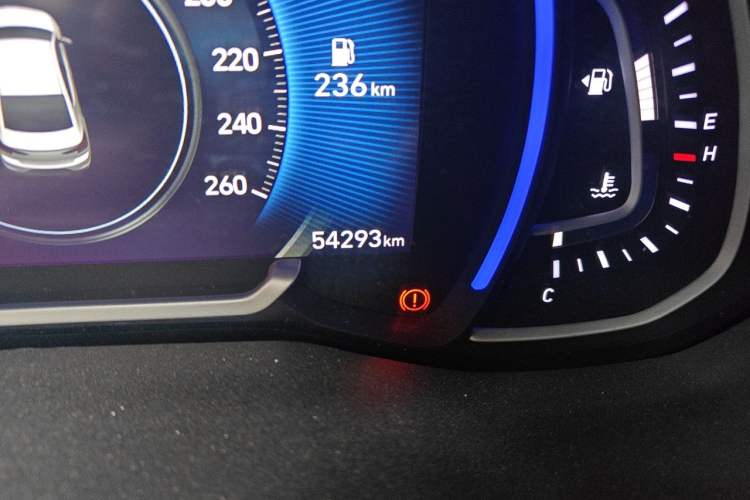 Used Hyundai Elantra (6th Generation / Lingdong) 2020 1.4T Dual-Clutch Xuan Dong · Dynamic Version Odometer Close Up