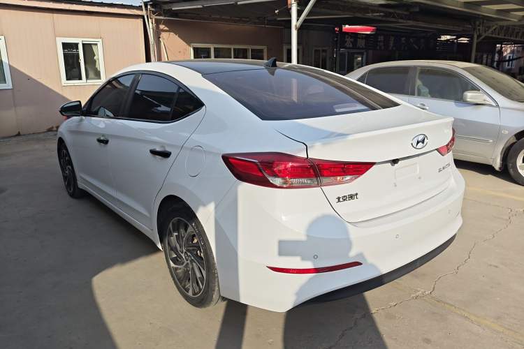 Used Hyundai Elantra (6th Generation / Lingdong) 2020 1.5L CVT Smart & Stylish – Elite Version Rear Left 45 Deg