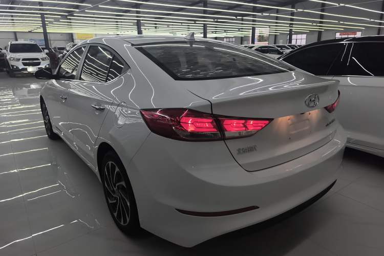 Used Hyundai Elantra (6th Generation / Lingdong) 2020 1.5L CVT Smart & Stylish – Elite Version Rear Left 45 Deg
