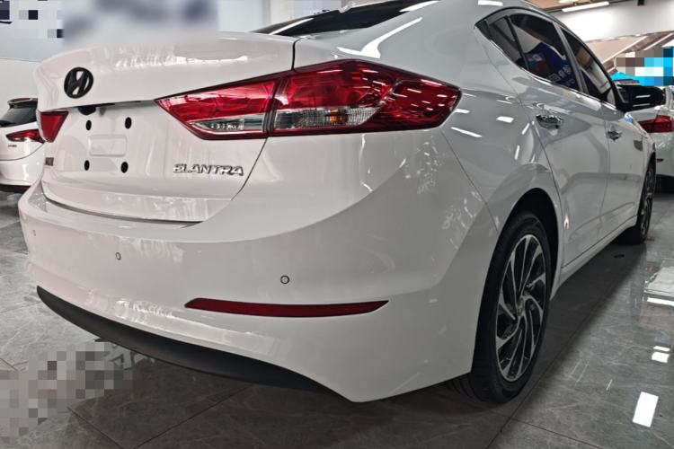Used Hyundai Elantra (6th Generation / Lingdong) 2020 1.5L CVT Smart & Stylish – Elite Version Rear Right 45 Deg