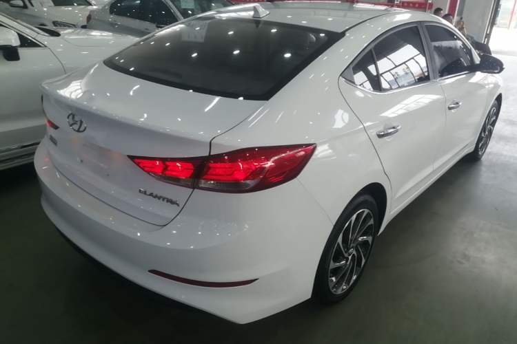 Used Hyundai Elantra (6th Generation / Lingdong) 2020 1.5L CVT Smart & Stylish – Elite Version Rear Right 45 Deg