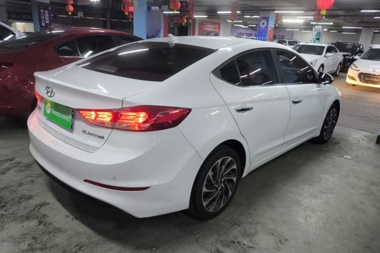 Used Hyundai Elantra (6th Generation / Lingdong) 2020 1.5L CVT Smart & Stylish – Elite Version Rear Right 45 Deg