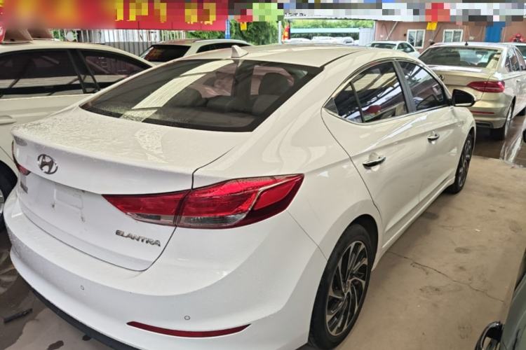 Used Hyundai Elantra (6th Generation / Lingdong) 2020 1.5L CVT Smart & Stylish – Elite Version Rear Right 45 Deg
