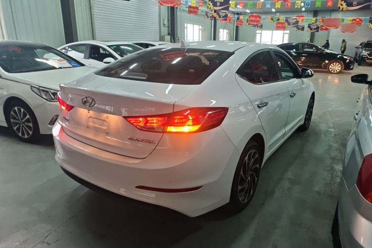Used Hyundai Elantra (6th Generation / Lingdong) 2020 1.5L CVT Smart & Stylish – Elite Version Rear Right 45 Deg